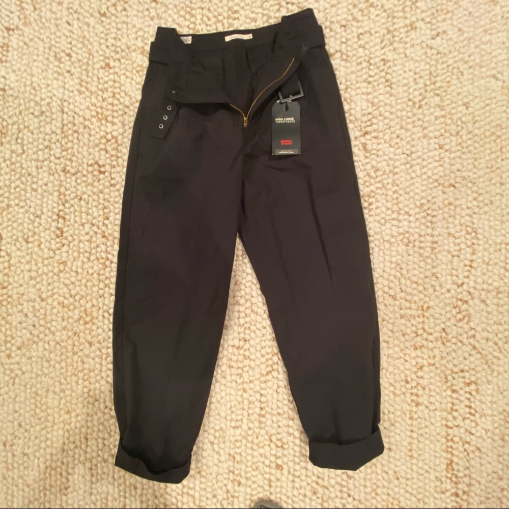 Levi high loose taper pants